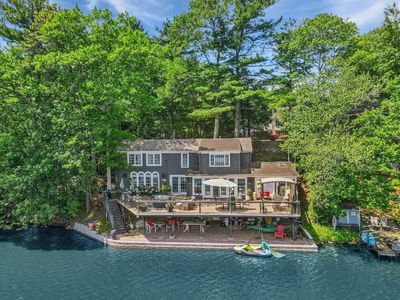 220 Oakridge Ave, North Attleboro, MA, 02760