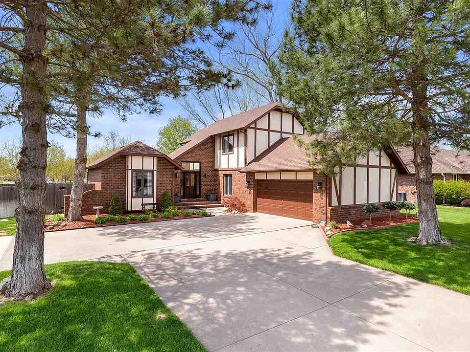 1st image of 3403 Arrowhead Dr