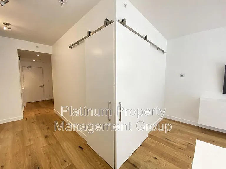 63 Inglewood Park SE — Photo 10
