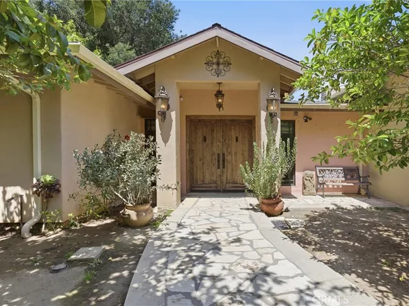 4908 Calvin Ave, Tarzana, CA 91356