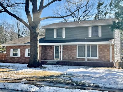 7002 Washington Ave, Windsor Heights, IA, 50324