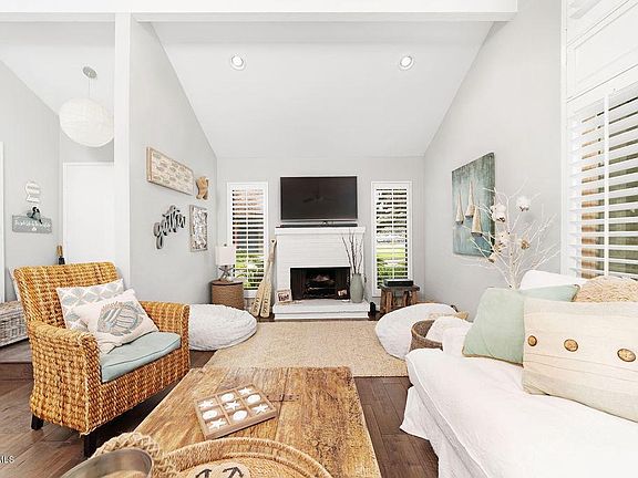 5th image of 3380 Sunset Ln