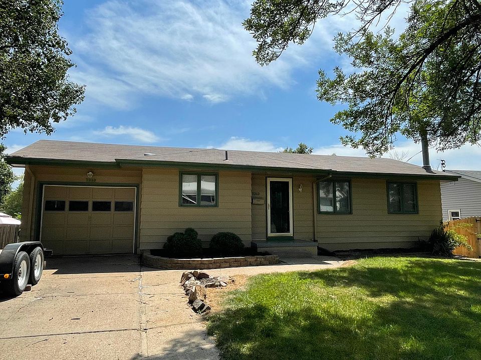 1st image of 7313 Wood River Dr