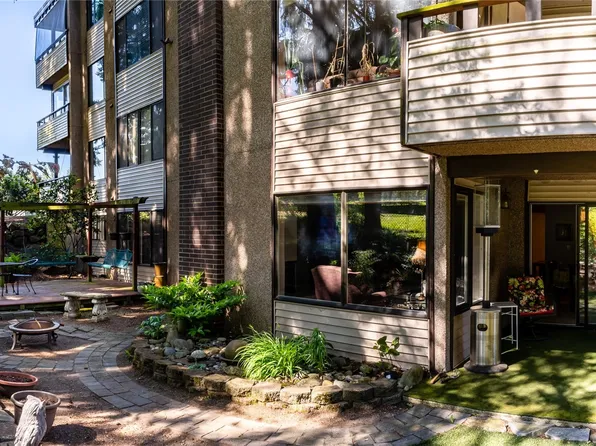 5915 Highway Place #102, Everett, WA 98203
