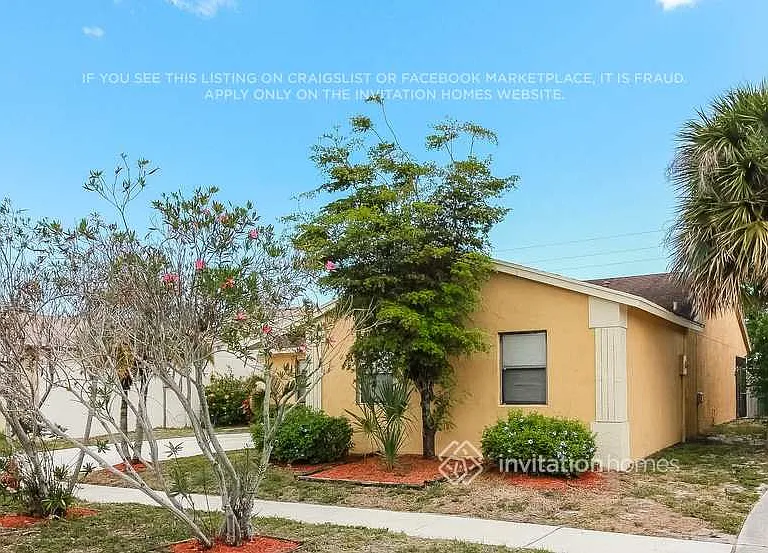 5646 Lincoln Cir E — Photo 3