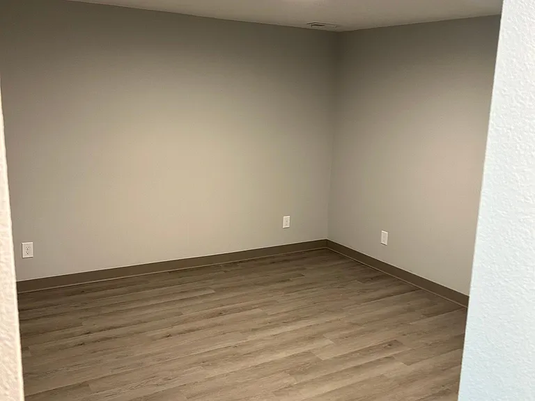 3430 N Cascade Ave — Photo 14