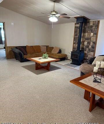 2nd image of 218 Del Norte Dr