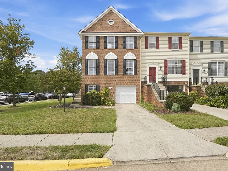 2560 James Maury Dr