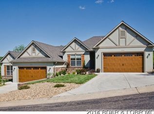 402 Country Ridge Dr, Camdenton, MO 65020