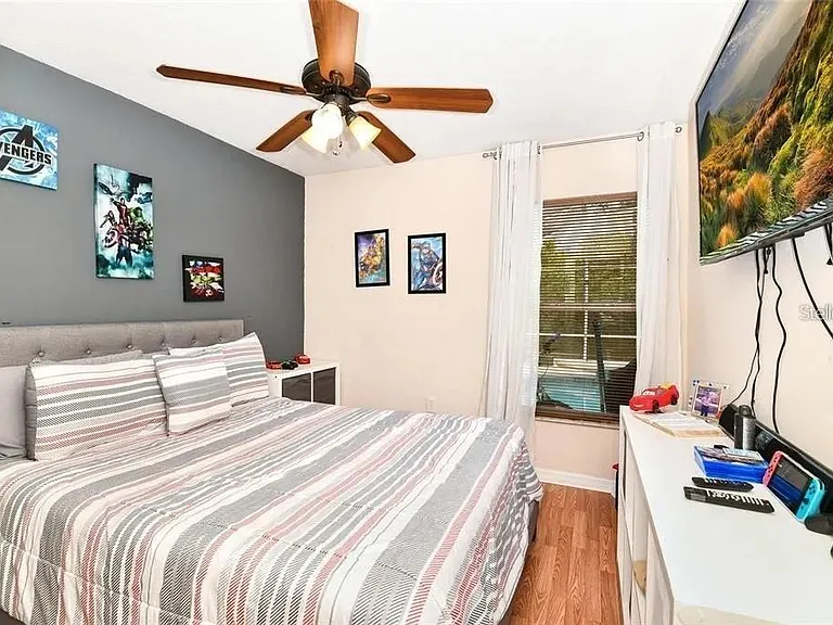 436 Lake Shore Pkwy — Photo 12