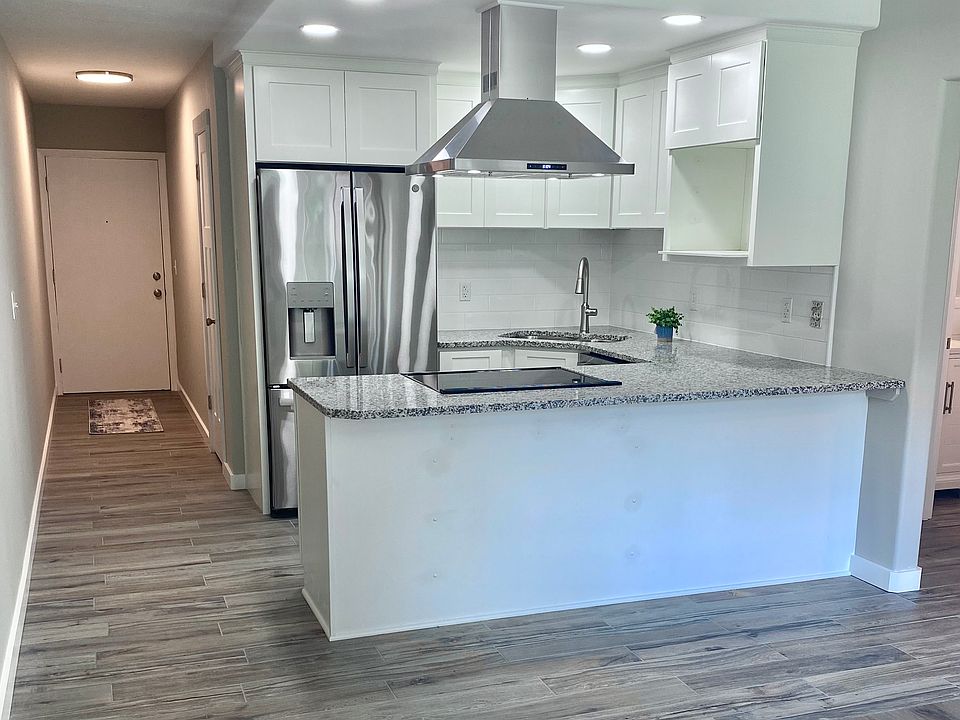 Kitchen and Entryway