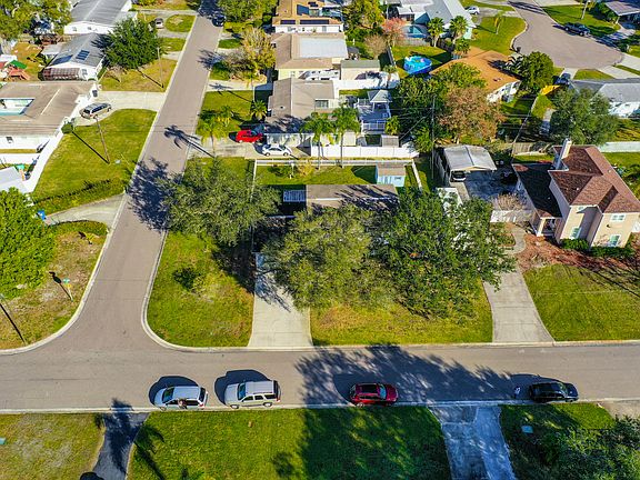 4th image of 1897 64th Ave N