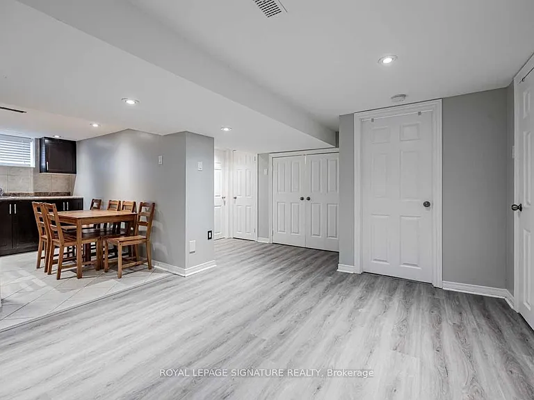 87 Watson St #BASEMENT — Photo 11