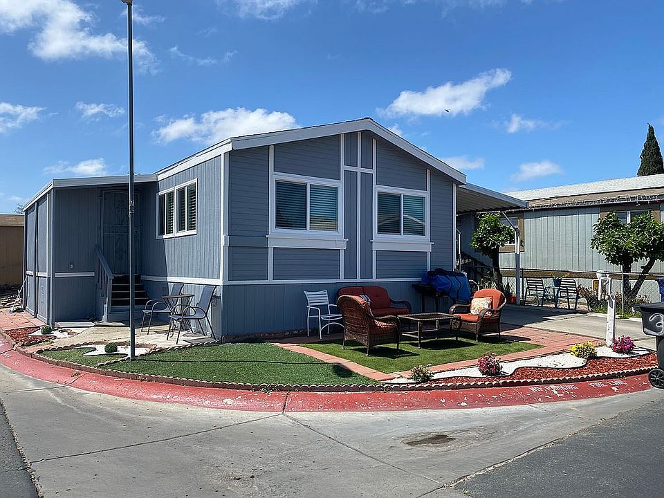 1st image of 3890 Sipes Ln Space 32
