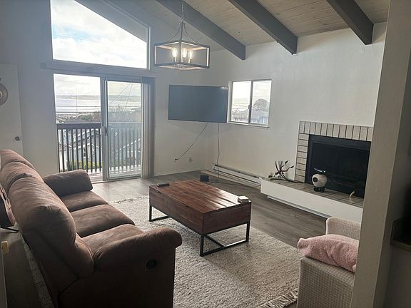 living room ocean view