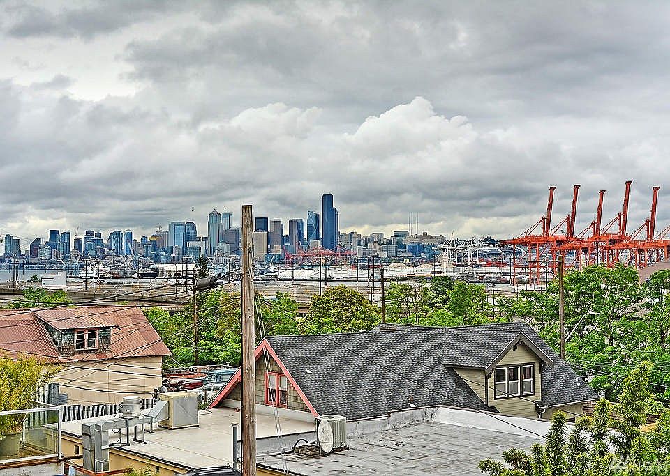 1st image of 3022 SW Bradford St APT 108