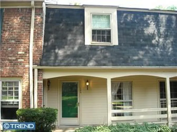 144 Albemarle Dr, Blue Bell, PA 19422