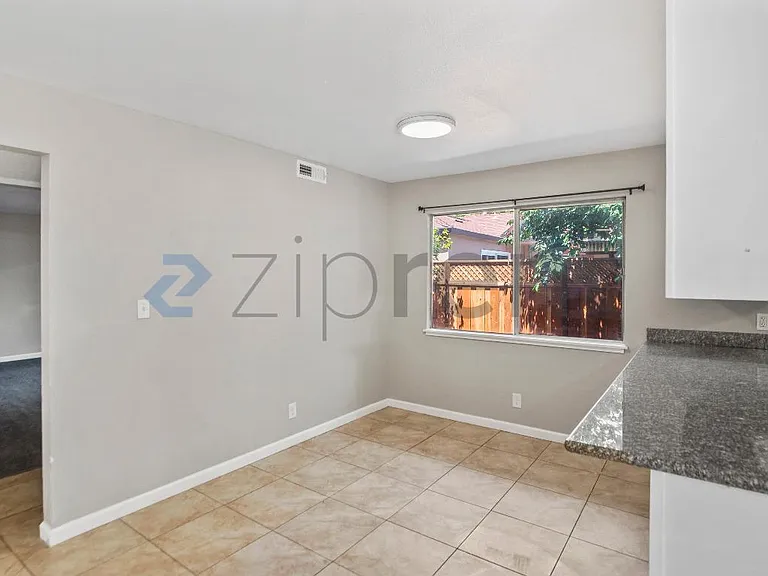 2650 109th Ave #1 — Photo 12