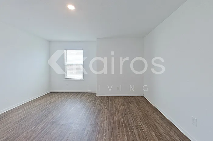 946 Shady Brk — Photo 11