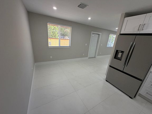 3rd image of 4329 NW 4th Avenue #4329
