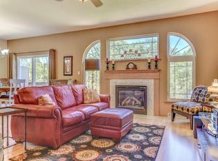 S86W19150 Woods Rd, Muskego, WI 53150