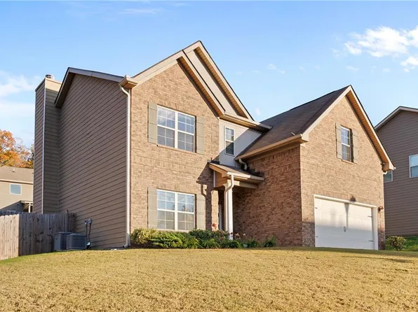 220 Tracewind Pl, Atlanta, GA 30349