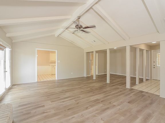 5th image of 1918 Aspen Dr