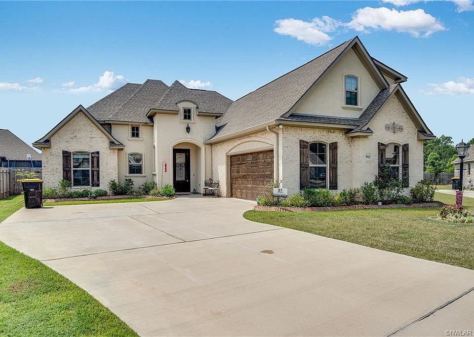 1st image of 902 Antler Dr