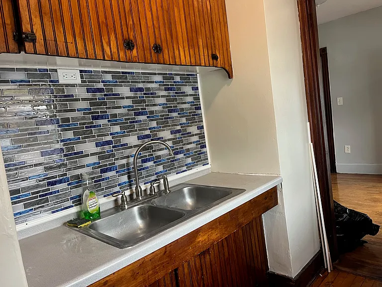 13 E Kidder St #1 — Photo 6