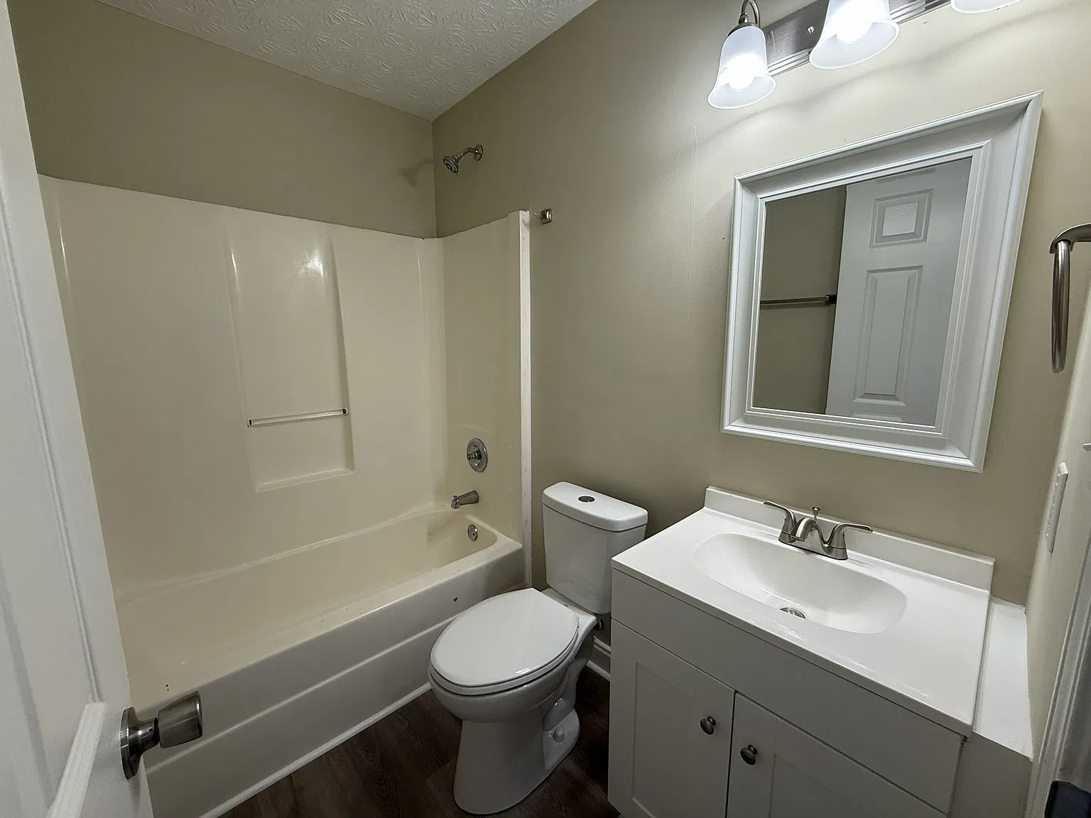 137 Westchester Circle - 1 — Photo 2