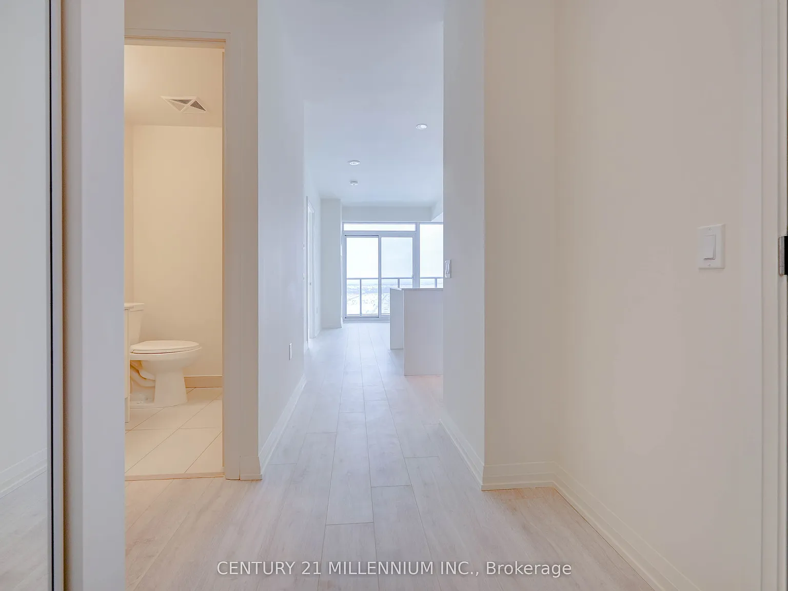 2 bed, $2,500 — Photo 3