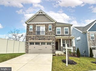 9509 Sanger St, Lorton, VA 22079