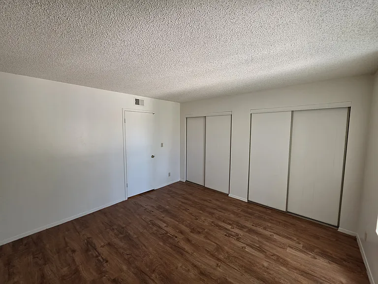 540 N May St #3119 — Photo 16