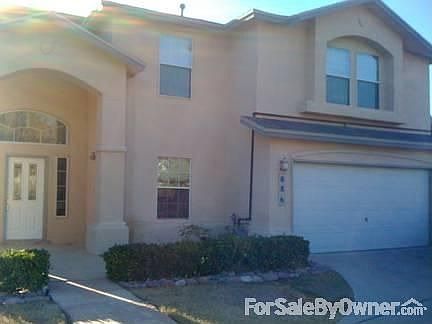 886 Marimba Drive
						:
						Spectacular Entry