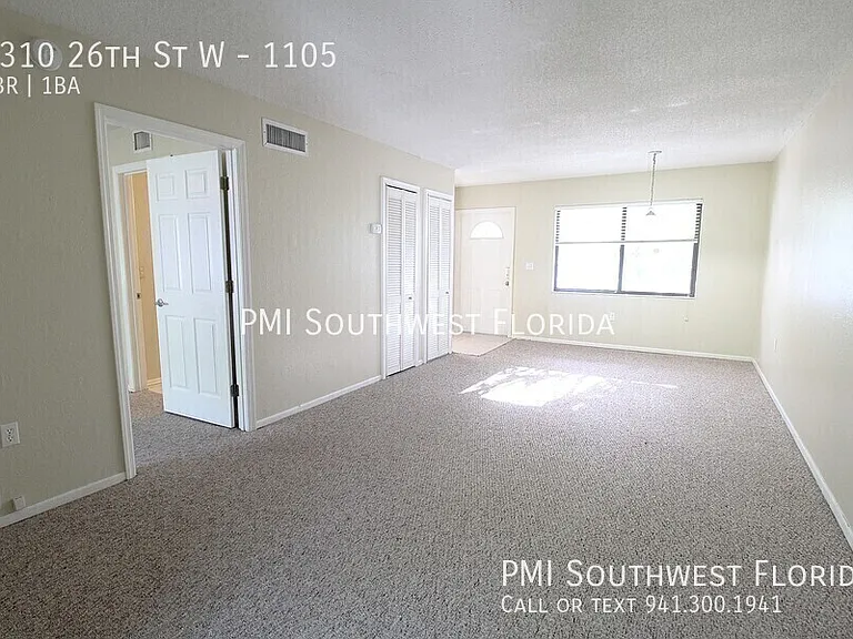 5310 26th St W #1105 — Photo 4