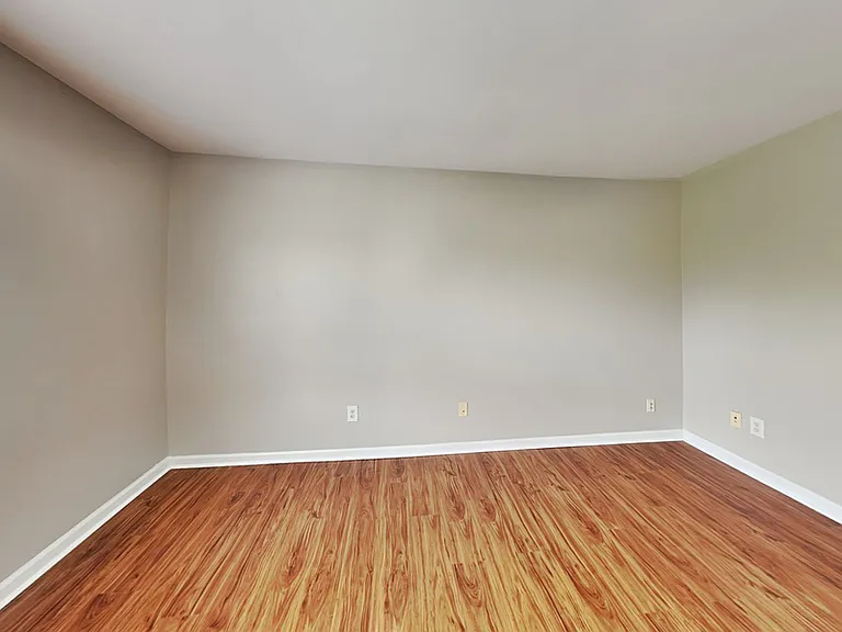 2639 Hooch Ct — Photo 9