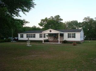 5822 Melvin Washington Dr, Ravenel, SC 29470