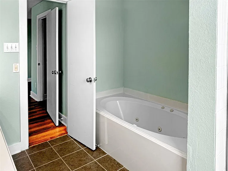 1613 Palcio Real Dr — Photo 17