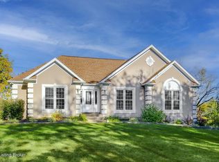 2405 Eastwood Cir, Crestwood, KY 40014