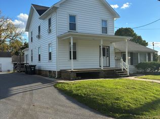 124 W Willow Rd, Willow Street, PA 17584