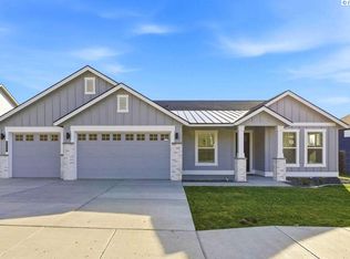 321 Epic St, Richland, WA 99352