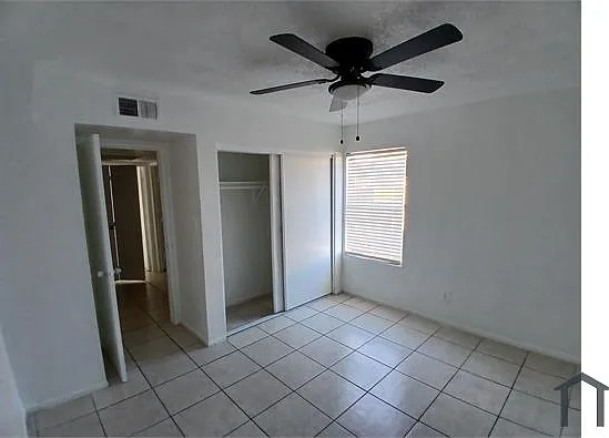260 W 8th Ave — Photo 20