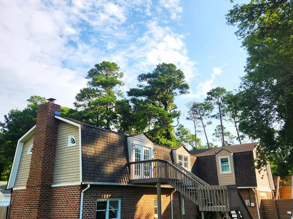 104 Croatan Drive, Newport, NC 28570