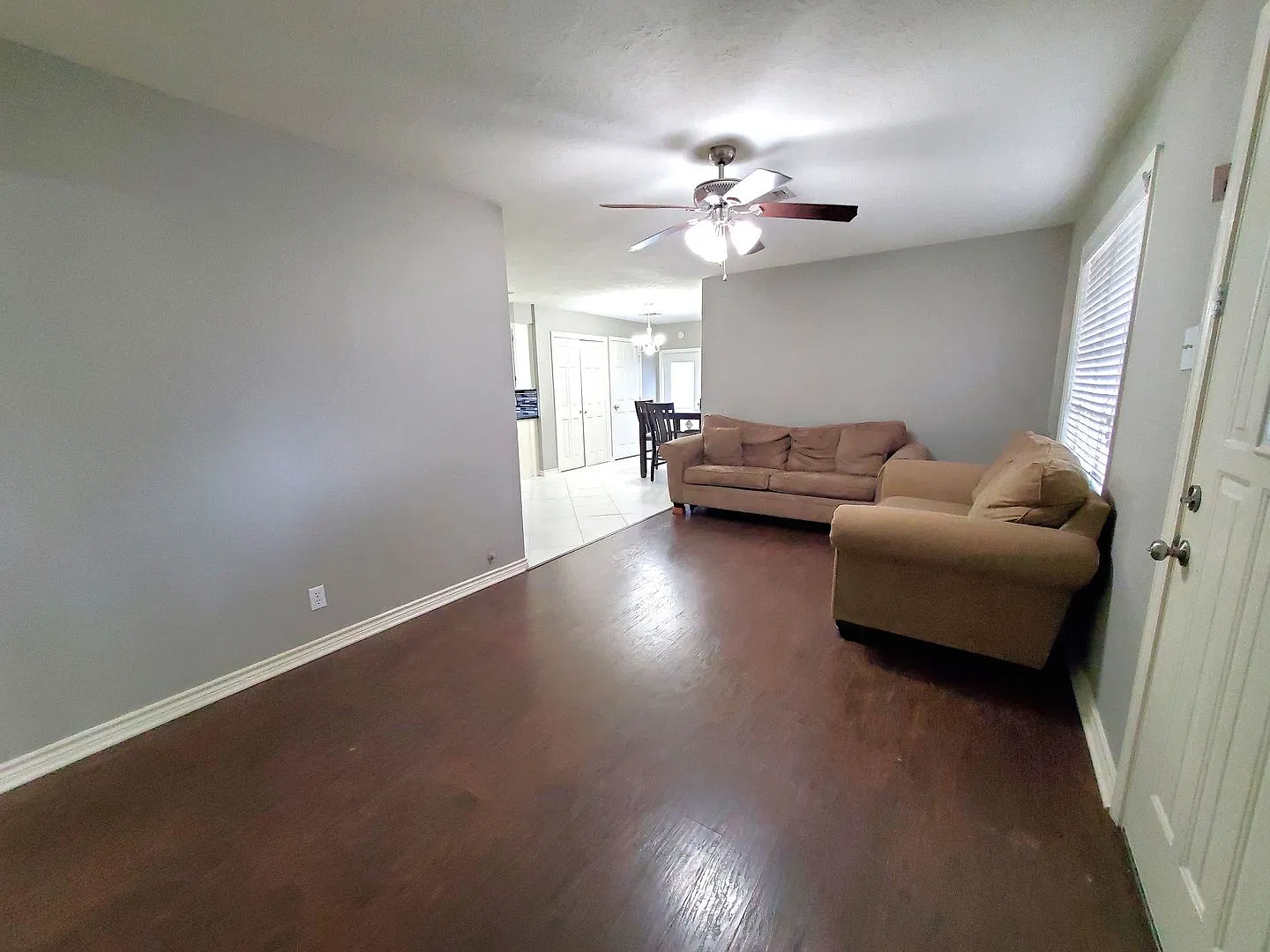 720 S. 6th St, Nederland TX 77627 — Photo 3