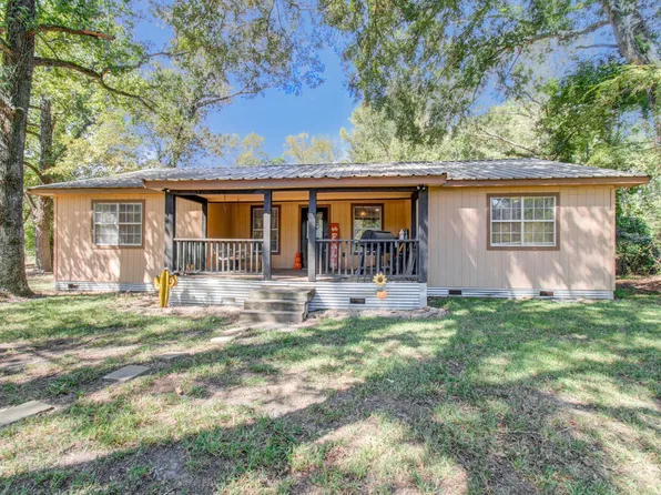 530 Hickory Oaks Ln, New Waverly, TX 77358