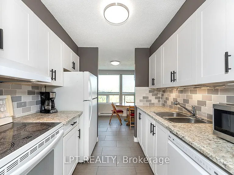1445 Huron St #302 — Photo 8