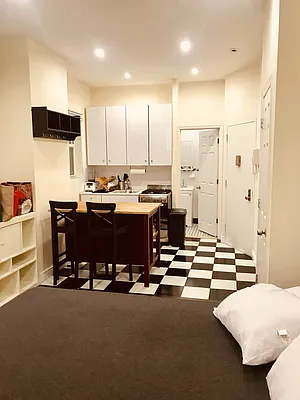 Rented by Real Broker NY LLC | media 23