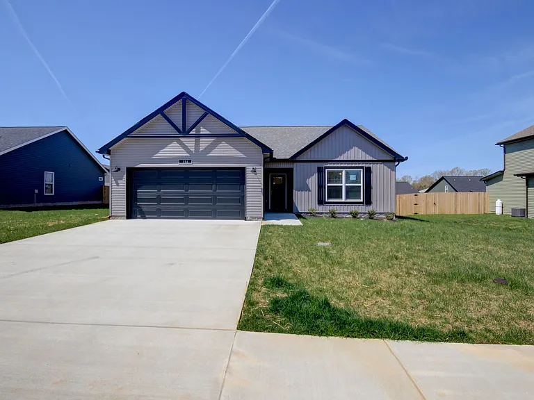 196 Donegal Dr — Photo 10