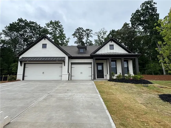 122 Rose Lake Ct, Hoschton, GA 30548