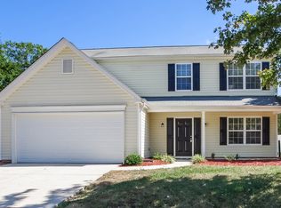 3913 Edgeview Dr, Indian Trail, NC 28079